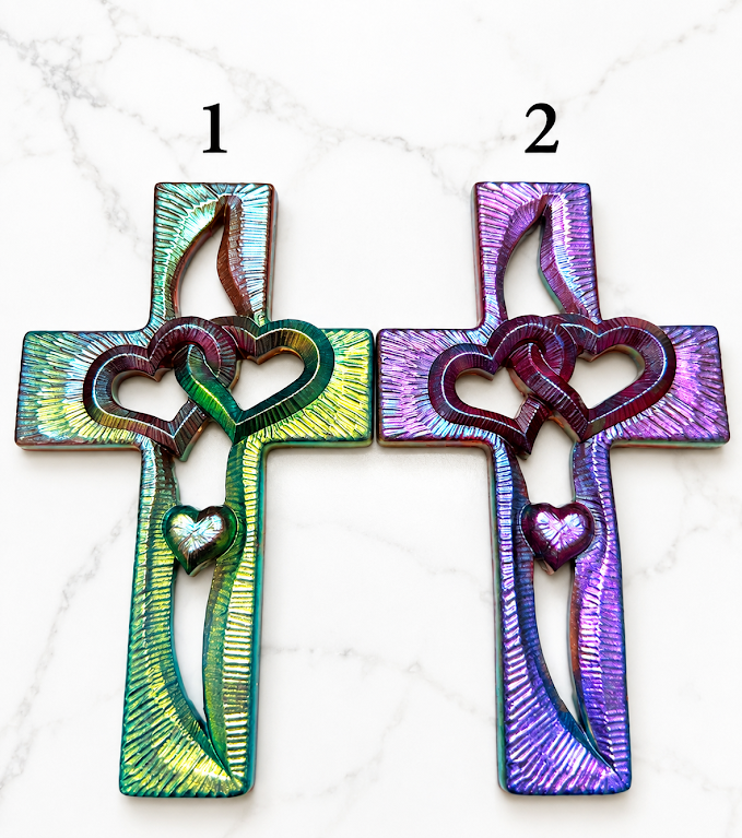 Interlocking Hearts Resin Cross Wall Décor