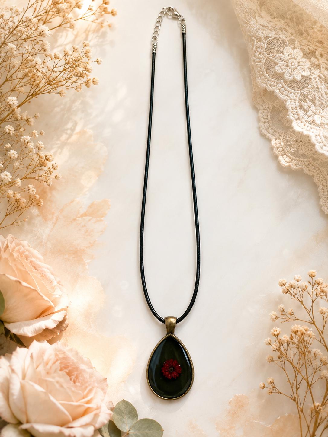 Resin Pressed Flower Necklace