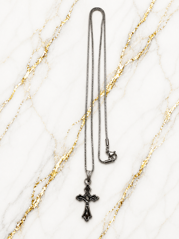 Silver & Black Cross Necklace – 22 Inch VintageChristian Pendant