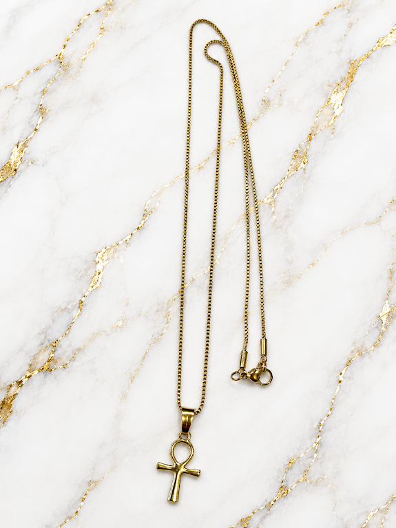 ✝️ Gold Vintage Cross Necklace – 20 Inch Christian Faith Pendant