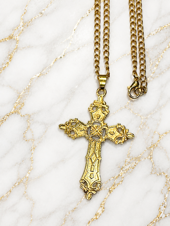 ✝️ Vintage Gold Cross Necklace – 22 Inch Ornate Christian Pendant