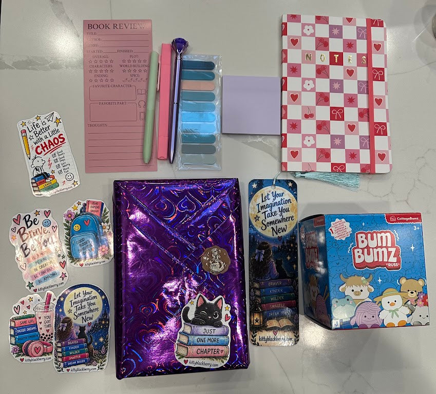 Hang Out with a Book – Mystery Book Box Ages 8–12