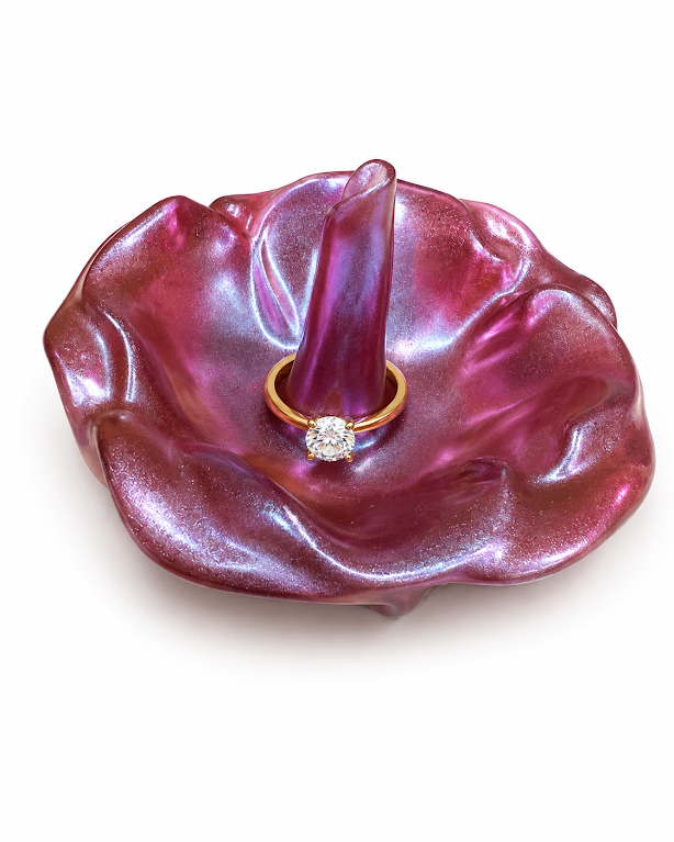 💍 Handmade Resin Flower Ring Holders – Pink & Purple