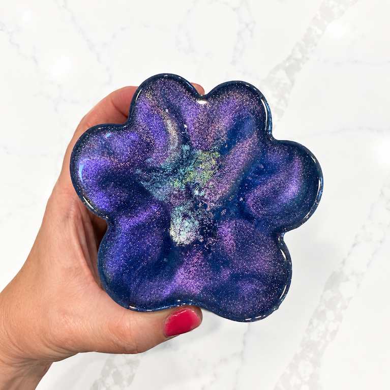 🐾❤️ Handmade Resin Paw Print Paperweight
